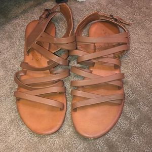 coconut by matisse sandals